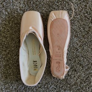 NEW Bloch Signature Rehearsal custom pointe shoes